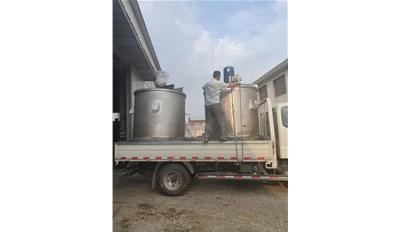 青岛2000L乳化罐发货