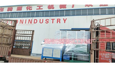 出口肯尼亚粉笔设备成功发货，需要同款产品可以联系我们