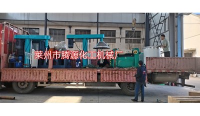 莱芜捏合机搅拌机设备成功发货，请注意查收