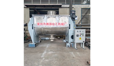 齐河2立方卧式螺带混合机成功发货需要同款产品可以联系133806459722崔经理